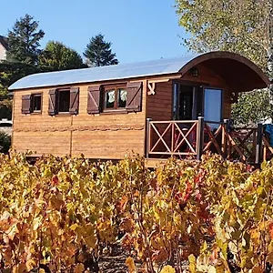  Séjour à la campagne La Roulotte De